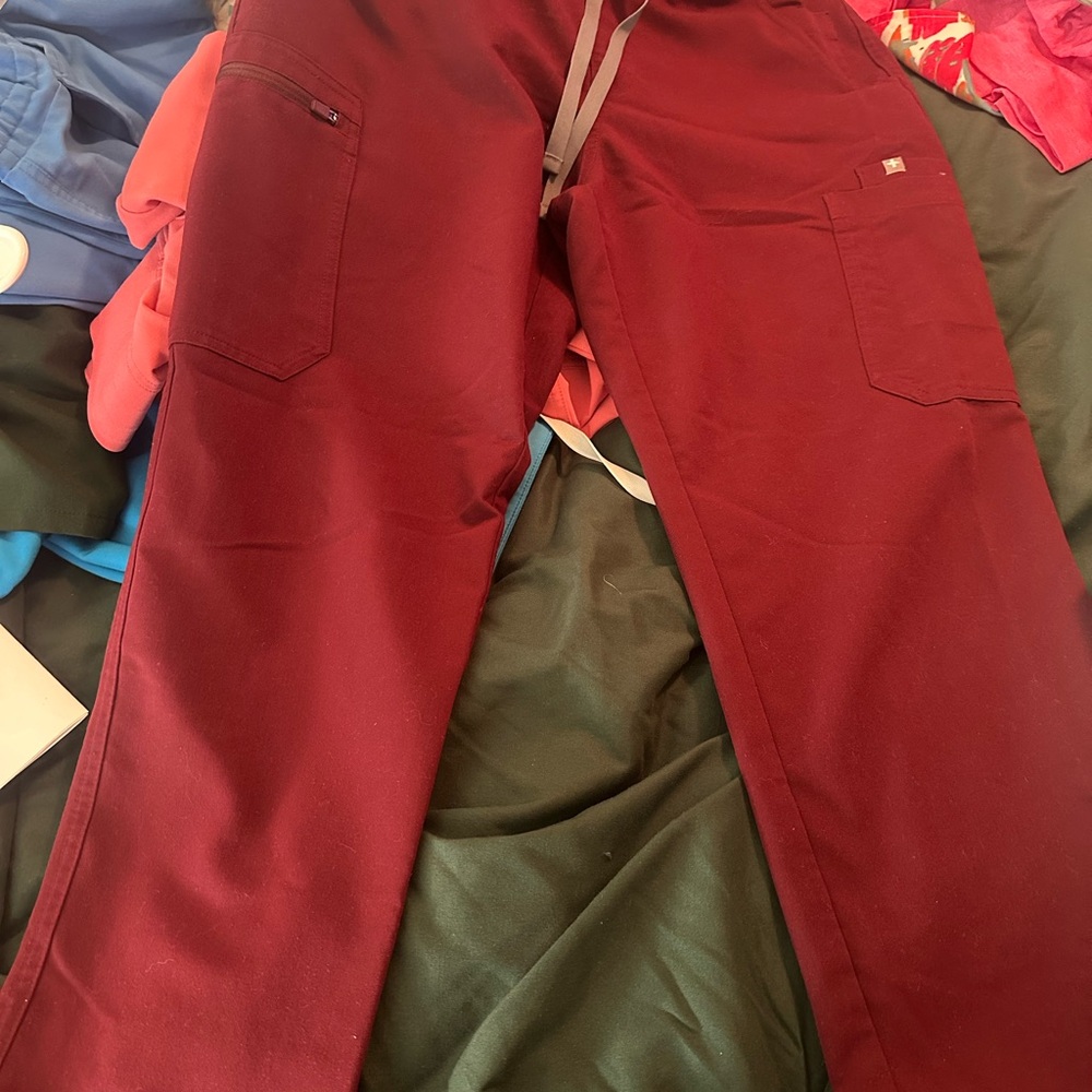 Figs Women's Burgundy Pants
